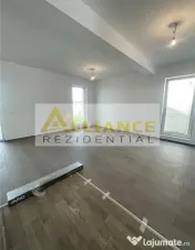 Vila noua 4 camere pe Strada Miorita