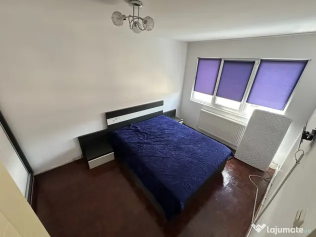 Vand apartament 2 camere semidecomandat