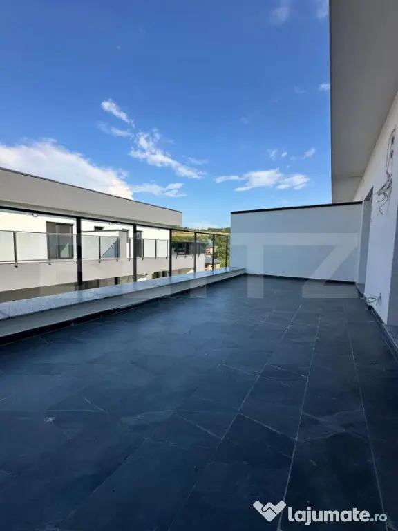 Mini Penthouse cu terasă generoasă | Zonă liniștită