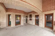 Vila impunătoare in stil italian - Ștefănești, Argeș