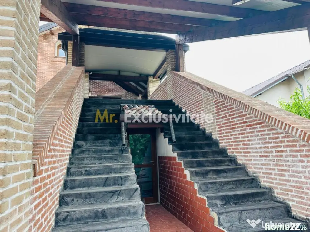 Vila impunătoare in stil italian - Ștefănești, Argeș