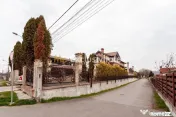 Vila impunătoare in stil italian - Ștefănești, Argeș