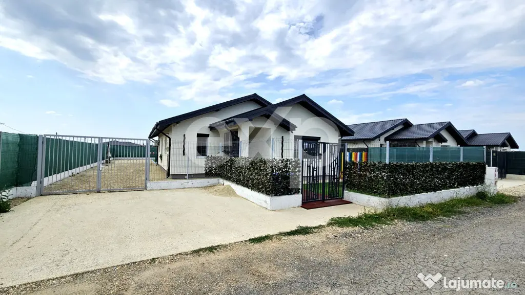 Casă 4 camere de închiriat în Balotești – zona Dumbră