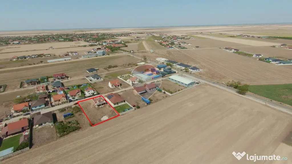 Casă la roșu de vânzare, 138 mp utili – Livada, Bihor
