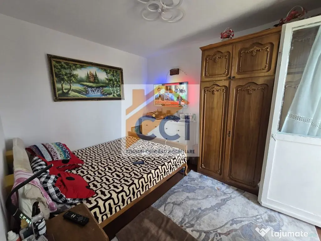 Apartament cu personalitate, logie și boxă – Strada N...