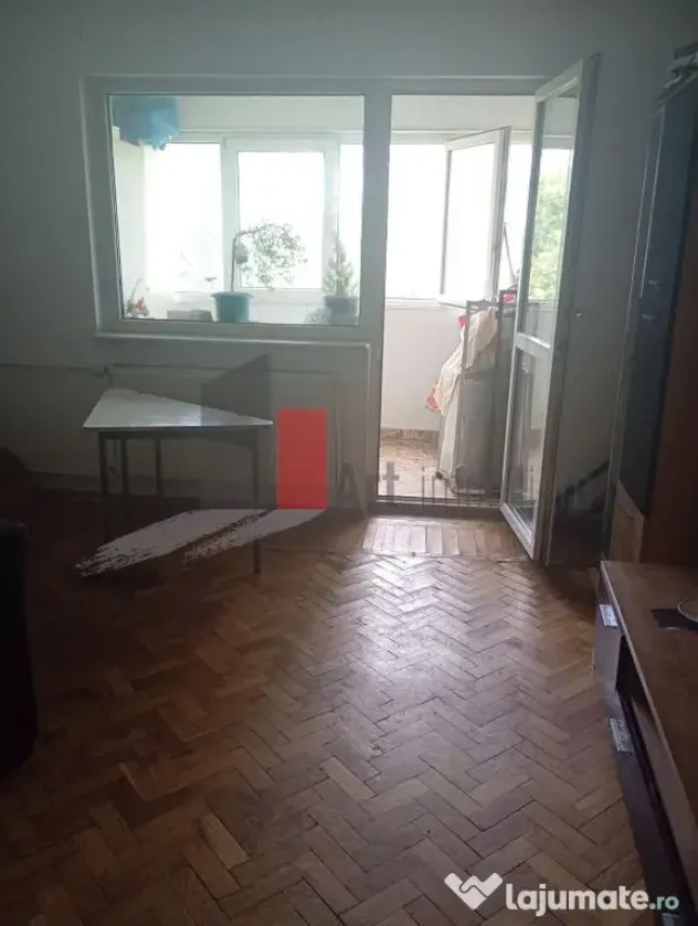 Apartament 2 camere, 2 balcoane bdul Basarabia