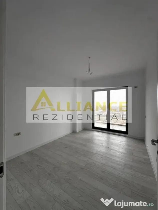 Apartament 3 camere de vanzare â SunLake Residence S...