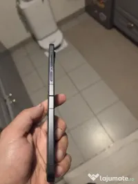 Samsung Galaxy Z Flip 7 5G - 256