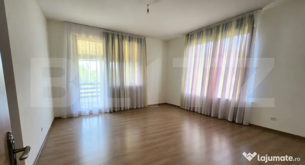 Apartament exclusivist cu 3 camere 80 mp utili Complex 3.000