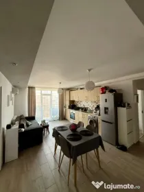 Apartament 3 camere, 59 mp, Porii