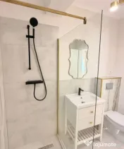 Apartament 3 camere, ultrafinisat, zona Terra 