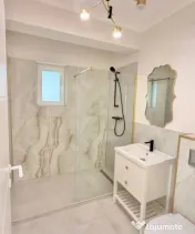Apartament 3 camere, ultrafinisat, zona Terra 