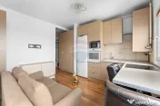 Apartament cu nișă de dormit lângă Adora One, Miron C... 