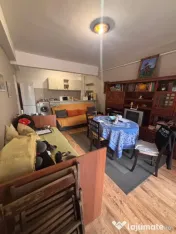 Apartament 2 camere decomandat, zona Porii 