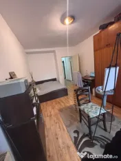 Apartament 2 camere decomandat, zona Porii 
