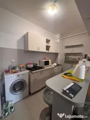 Apartament 2 camere decomandat, zona Porii 