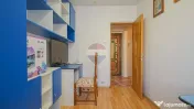 Comision0| Apartament cu 3 camere | Etaj intermediar |Ast... 