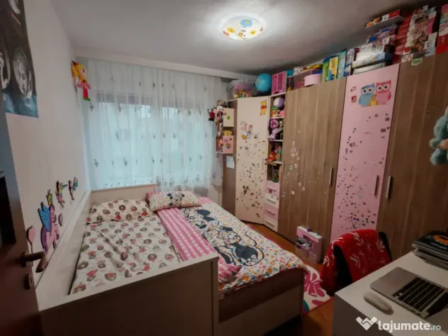 Apartament 3 camere , 64.2 mp ,Zona Terra, Floresti