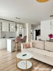 Apartament 2 camere, 60 MP+ Parcare, Zona VIVO , Floresti 