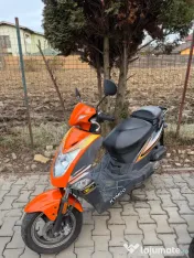 Scuter Kymco Agility 50