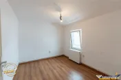 Accesibilitate si farmecul unei case cu garaj, locatie de re 