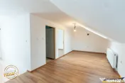 Accesibilitate si farmecul unei case cu garaj, locatie de re 