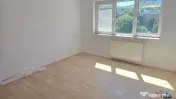 Vand apartament cu 2 camere decomandat Deva, zona Eminescu (Politie) 