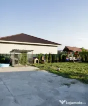 Casă nouă cu 4 camere, 2 băi, terasă si 6 ari de teren ? 