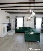 Casă nouă cu 4 camere, 2 băi, terasă si 6 ari de teren ? 