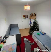 Apartament cu 3 camere, decomandat - zona Avantgarden