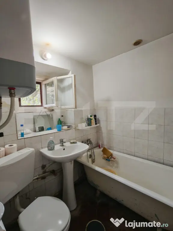 Exclusivitate!!! Casa 175 mp, teren 6200 mp, zona centrala T