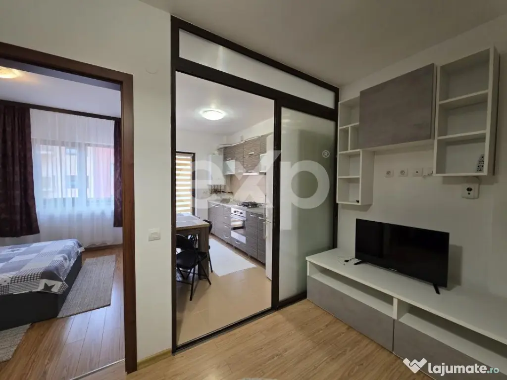 Apartament 2 camere de închiriat | Parcare inclusă | Comis