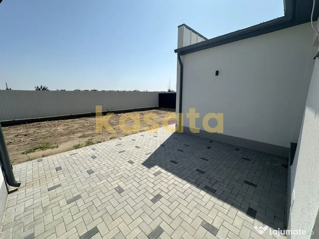 Casă pe parter | 4 camere | Domnești ????