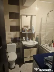 Apartament semidecomandat cu 3 camere, 60 mp utili, zona Ero 