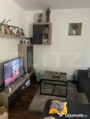 Apartament semidecomandat cu 3 camere, 60 mp utili, zona Ero 