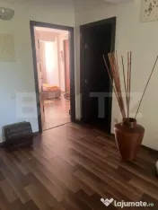 Apartament semidecomandat cu 3 camere, 60 mp utili, zona Ero 