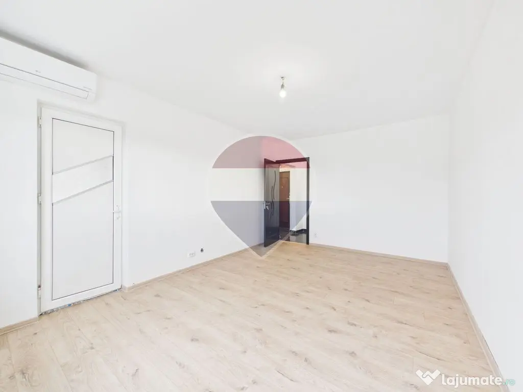 Garsoniera spatioasa si renovata in Rahova