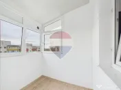 Garsoniera spatioasa si renovata in Rahova