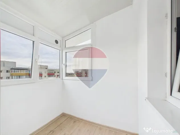 Garsoniera spatioasa si renovata in Rahova