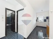 Garsoniera spatioasa si renovata in Rahova