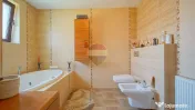 Comision 0% | Casă cu arhitectură unică în zona centr...