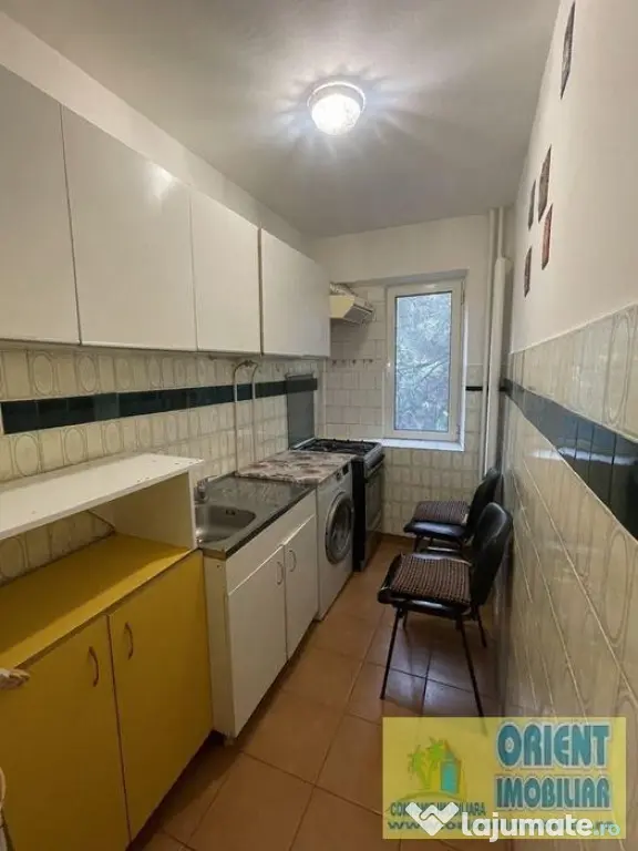 Tomis Nord, de vanzare 3 camere, etaj 1, Constanta