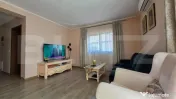Apartament 3 camere, loc parcare, Curte