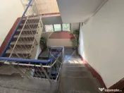 Apartament cu 2 camere de vânzare în zona Rogerius