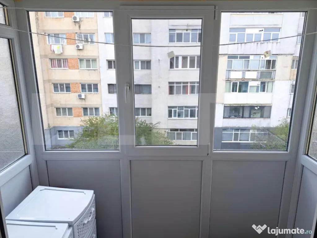 Oportunitate Micro 4, Târgoviște. Apartament 2 camere mobi