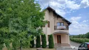 Vilă de vânzare în Reghin!