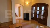 Vilă de vânzare în Reghin!