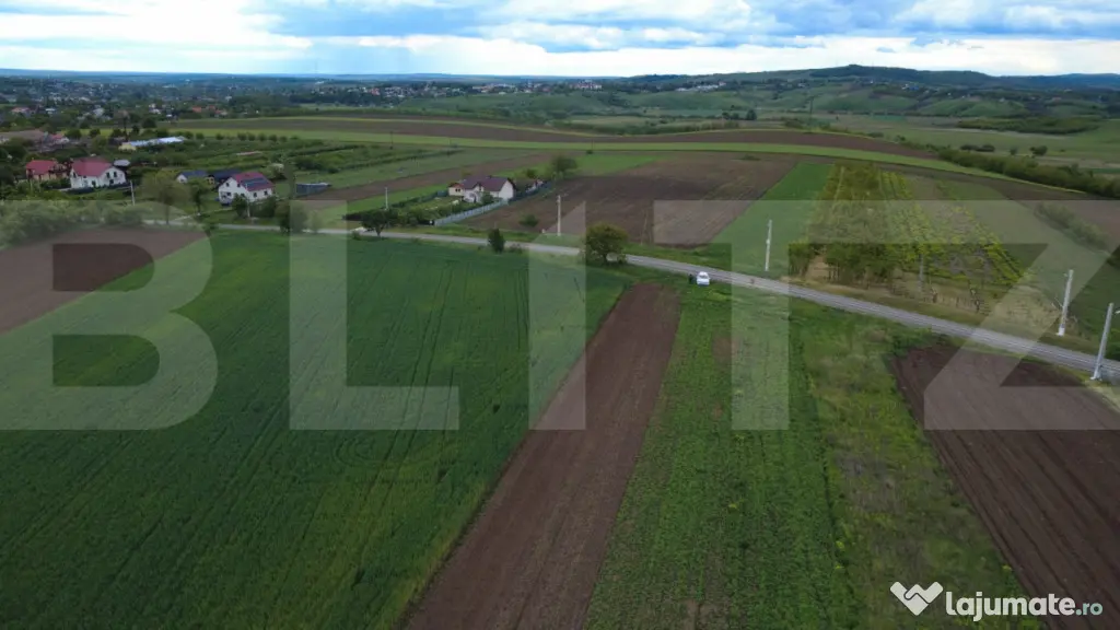 Teren 5.200 mp în Comuna Sendriceni
