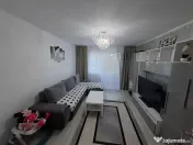 Garsonieră renovată zona Far 