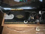 Masina de cusut electrica portabila, ruseasca